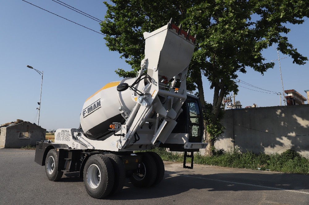 FM540SLA Self Loading Concrete Mixer Truck